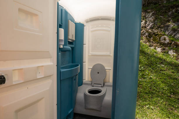 Best Temporary restroom rental  in Richland, WA